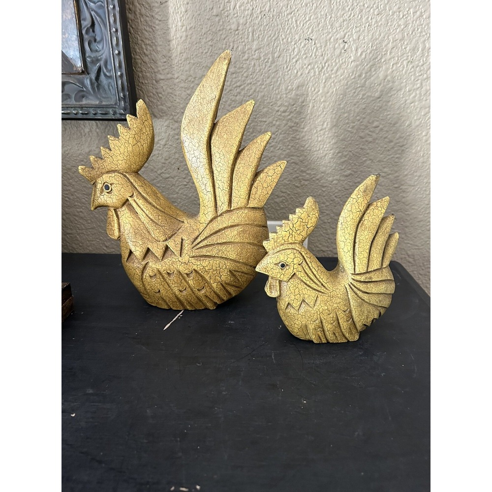 Set Of 2 Hand Carved Crackled Wood Roosters.‎ Rustic Farm